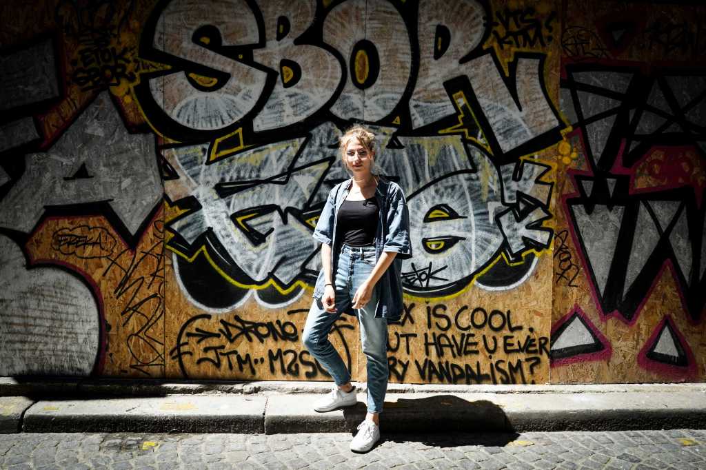 Madeleine combat pour l’égalité dans la&nbsp;rue