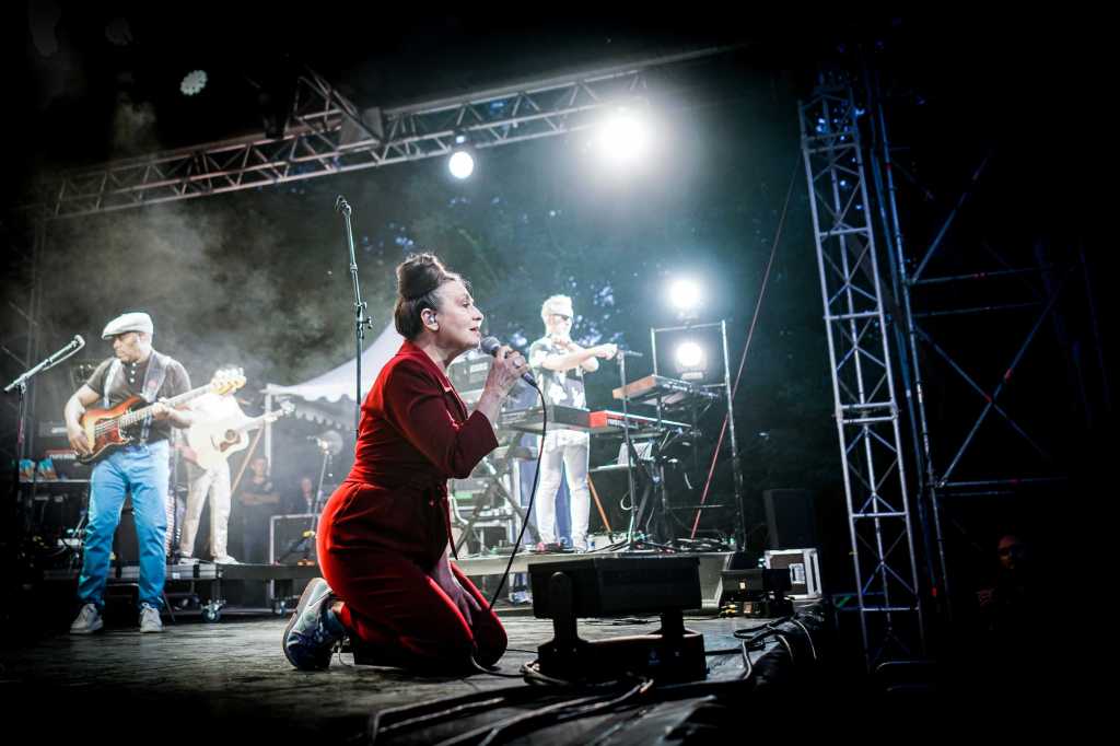 Confluent d’Arts 2021, Catherine Ringer chante Rita&nbsp;Mitsouko