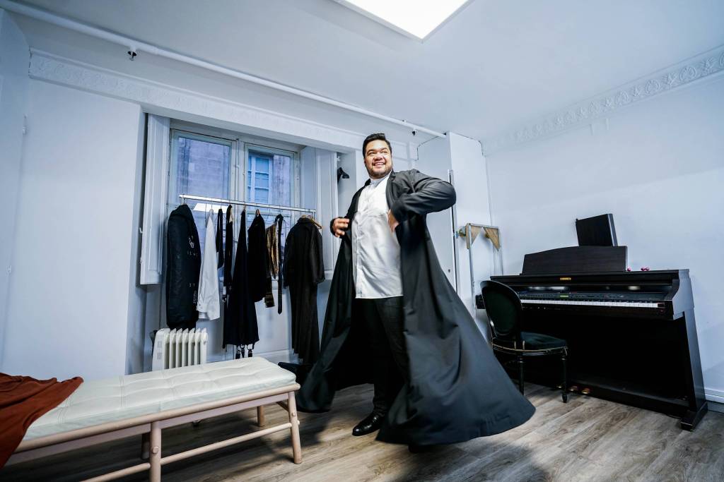 Pene Pati, le tenor rugbyman pour&nbsp;Raffut